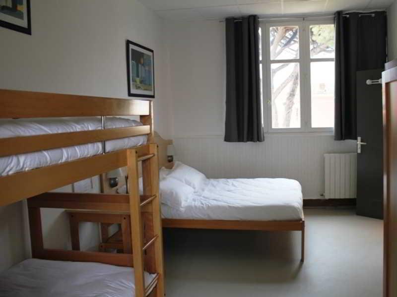 Hotel Le Poseidon La Seyne-sur-Mer Habitación foto